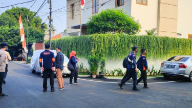 Tim Inafis Polri mendatangi Rumah Ferdy Sambo untuk melakukan rekonstruksi pembunuhan Brigadir J.