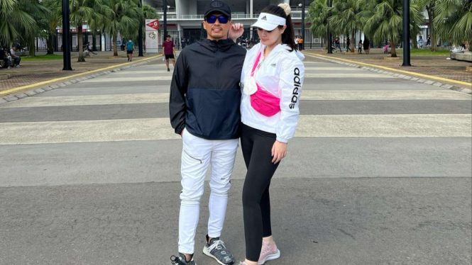 Jennifer Dunn dan Faisal Harris