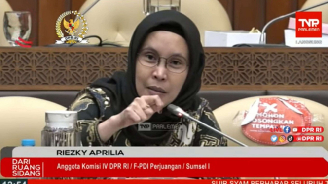 Riezky Aprilia 