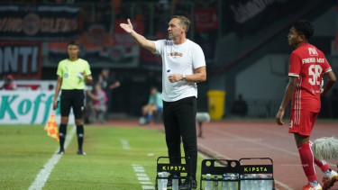 Pelatih Persija, Thomas Doll