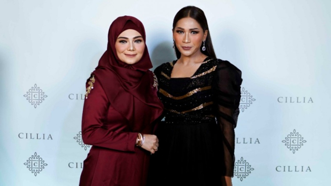 Tata Janeeta dan Samya Assegaf
