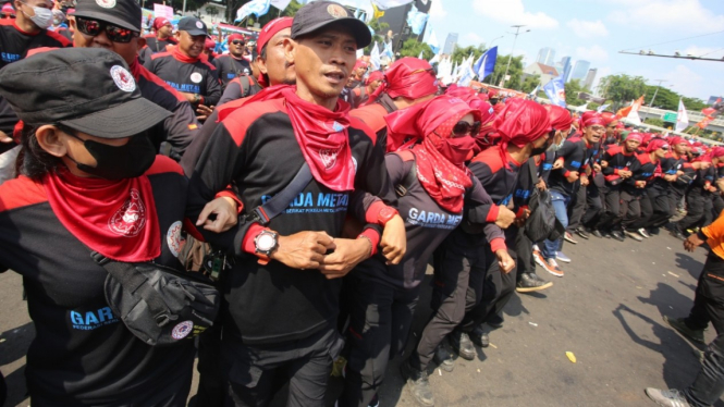 Ilustrasi demo buruh.