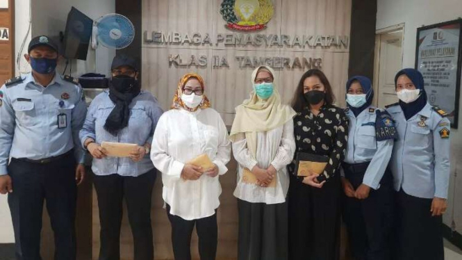 Ratu Atut, Pinangki Sirna Malasari, Desy Arryani bebas dari Lapas Tangerang