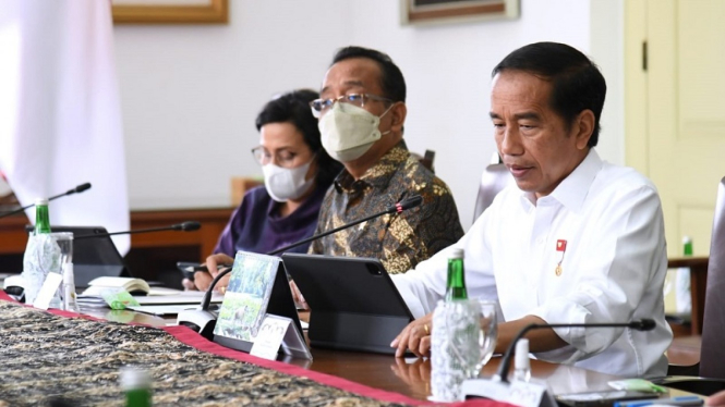Presiden Jokowisaat  pimpin Rapat Kabinet Kerja di Istana Bogor, Jawa Barat