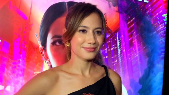Pemeran karakter Sri Asih, Pevita Pearce
