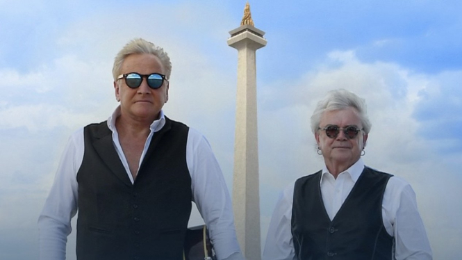 Air Supply.