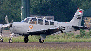 Pesawat latih TNI AL T-2503