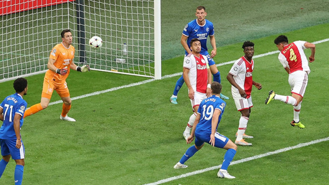 Ajax Amsterdam vs Rangers