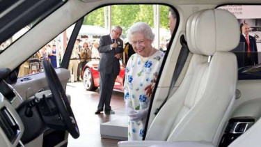 Ratu Elizabeth II miliki banyak koleksi mobil