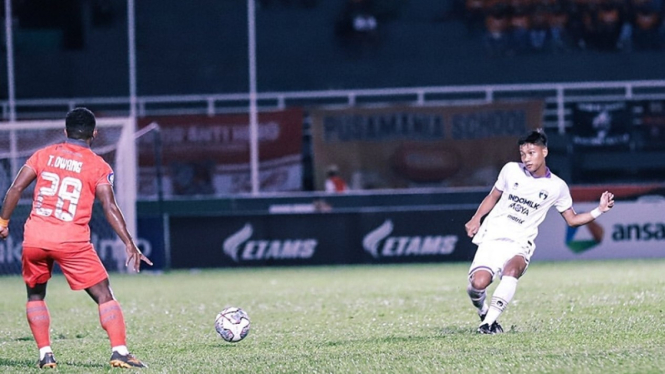 Borneo FC vs Persita di Liga 1 2022-2023