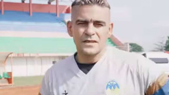 Bomber PSIM Yogyakarta, Cristian Gonzales