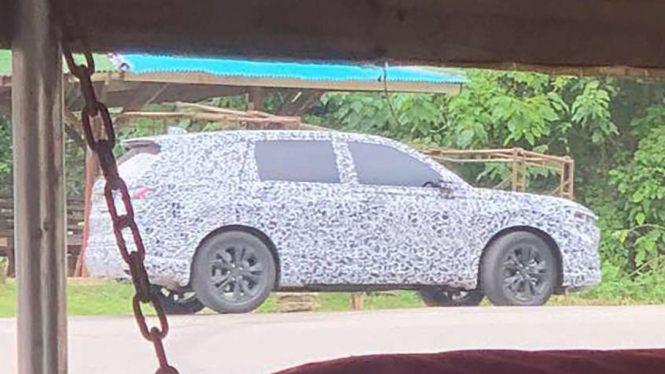 Honda CR-V baru kepergok kamera uji coba di jalan