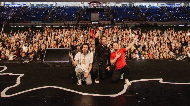 Band Armada
