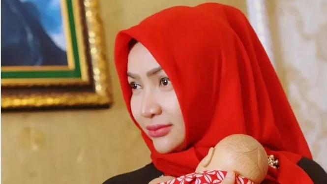 Roro Fitria