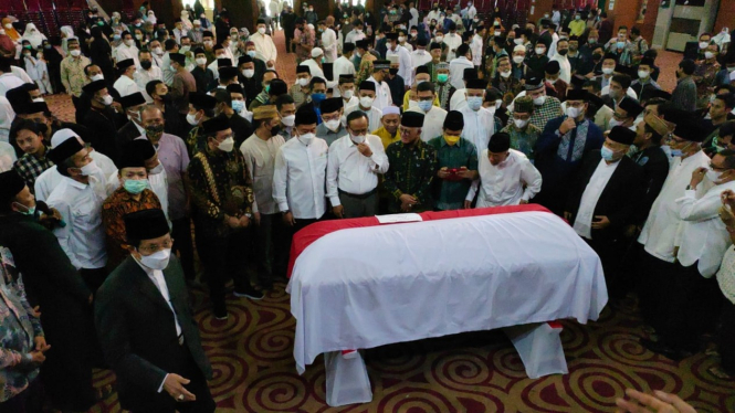 Jenazah Azyumardi Azra disolatkan di Kampus UIN Ciputat