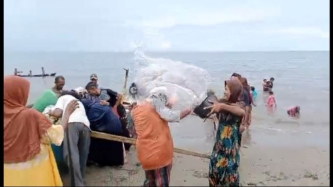 Tradisi Mandi Safar 