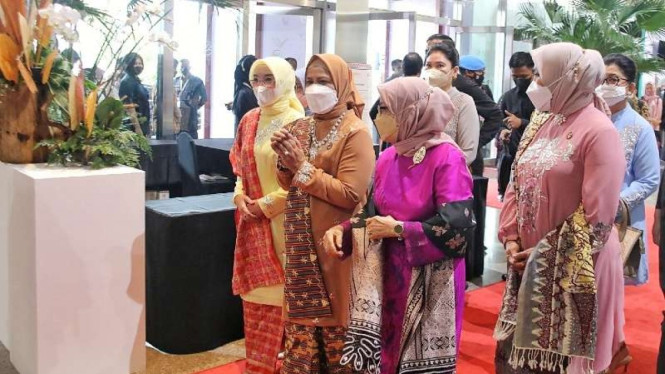 Iriana jokowi buka Pameran Kriyanusa 2022.