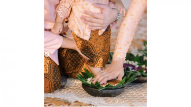 Tedak siten Ameena Hanna Nur Atta