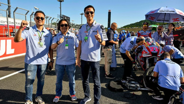 Federal Oil saat kunjungan ke Jepang menyaksikan MotoGP 