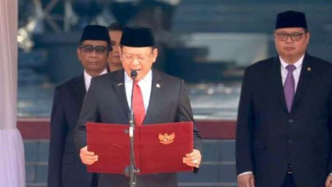 Ketua MPR RI Bambang Soesatyo menjadi pembaca teks Pancasila dalam Upacara Peringatan Hari Kesaktian Pancasila 1 Oktober, di Lubang Buaya, Jakarta, Sabtu, 1 Oktober 2022.