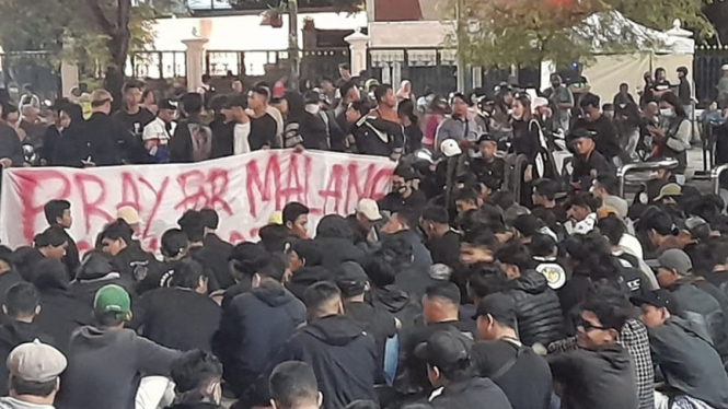 Aksi solidaritas suporter di DIY untuk korban Tragedi Kanjuruhan