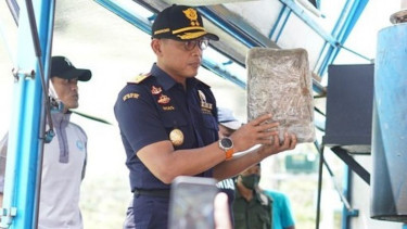Bea Cukai musnahkan barang ilegal di Semarang dan Makassar