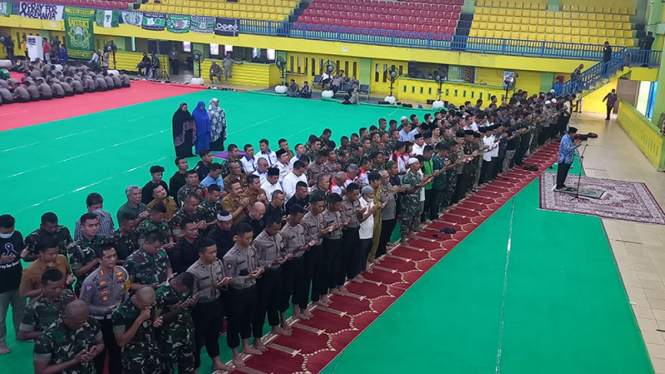 Salat gaib dan doa bersama untuk para korban Stadion Kanjuruhan