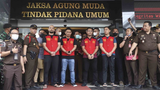 Para Tersangka Kompol Baiquni, Kompol Chuck, AKP Irfan, AKBP Arif Rahman