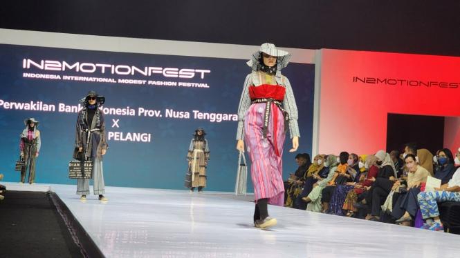 Fashion show ISEF 2022.
