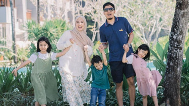 Keluarga Desta dan Natasha Rizky.