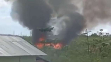 Belasan rumah dibakar orang tidak dikenal di Jambi.