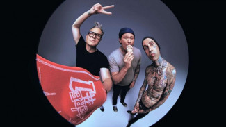 Tom DeLonge Resmi Reuni dengan Blink-182