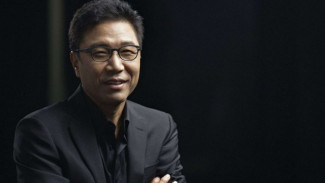 HYBE dan Lee Soo Man Disebut Ingin Mengakuisisi SM Entertainment