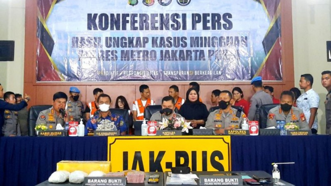 Pengungkapan narkoba jaringan Irjen Teddy Minahasa