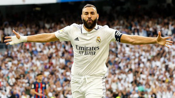 Selebrasi Karim Benzema usai bobol gawang Barcelona