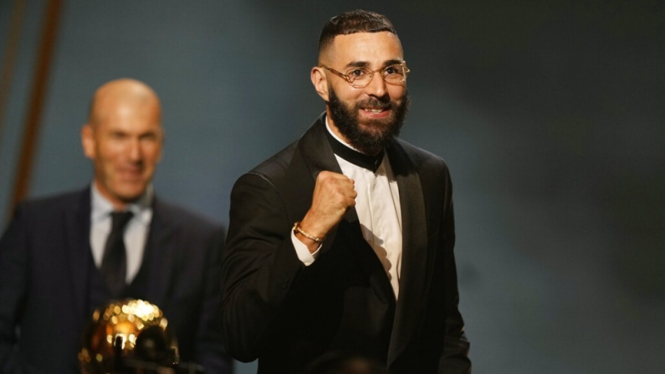 Karim Benzema raih Ballon d'Or