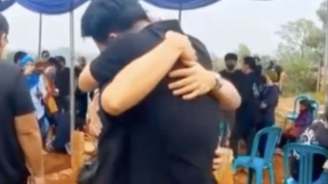 Ifan Seventeen pelt Rio Alief yang berduka