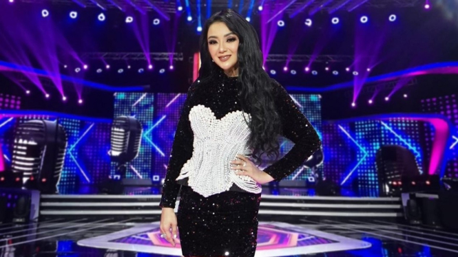 Desainer Diana M Putri. 