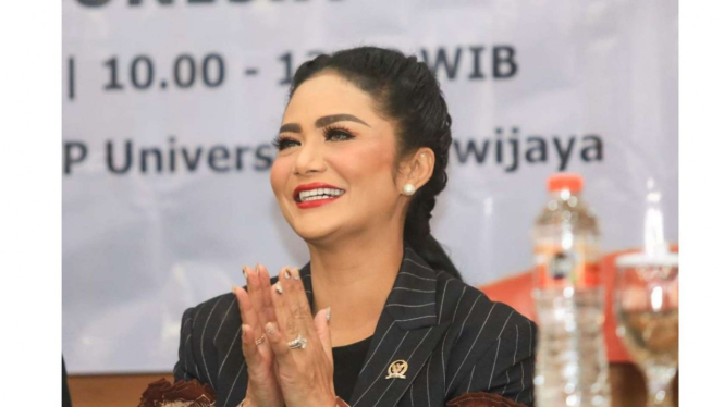 Krisdayanti menjadi dosen tamu di Universitas Brawijaya