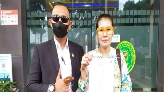 Pengusaha koi bersama pengacara melayangkan gugatan hukum