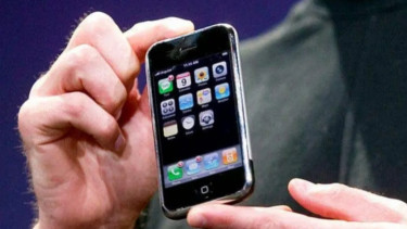 iPhone Generasi Pertama