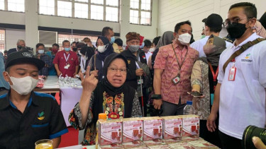 Menteri Sosial, Tri Rismaharini