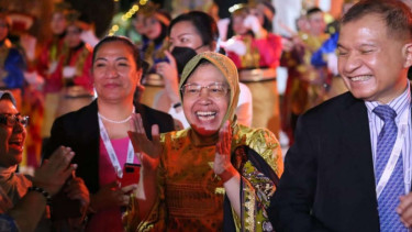 Menteri Sosial, Tri Rismaharini