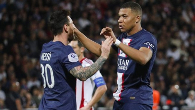 Lionel Messi dan Kylian Mbappe