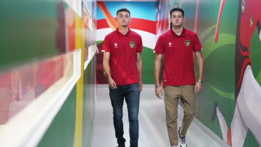 Ivar Jenner dan Justin Hubner