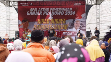 Relawan Ganjar gelar kirab budaya di Dieng, Banjarnegara, Jawa Tengah.