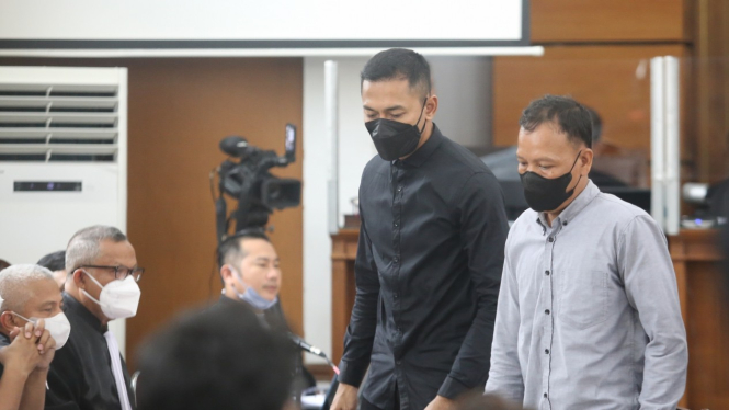 Saksi-saksi Terdakwa Hendra Kurniawan dan Agus Nurpatria