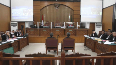 Sidang Lanjutan Brigjen Hendra Kurniawan dan Agus Nurpatria