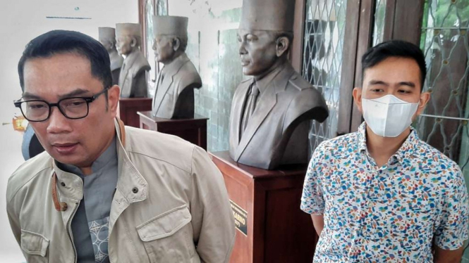 Wali Kota Solo Gibran Rakabuming Raka menyambut Gubernur Jawa Barat Ridwan Kamil