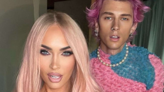 Tuai Kecaman, Machine Gun Kelly Hirup Zat Tak Dikenal di Dada Megan Fox
